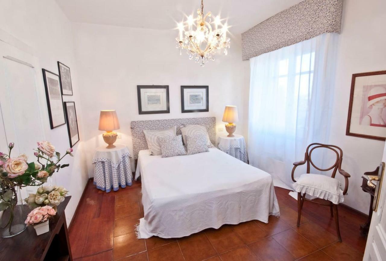 오리스타노 Attico In Centro Con Vista Della Torre - Cozy Penthouse Facing To The Tower 아파트 외부 사진